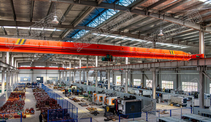 平博88耐腐蚀泵厂家车间